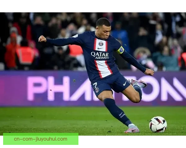 姆巴佩皇马欧冠之夜首演帽子戏法击溃斯图加特震撼伯纳乌全场沸腾