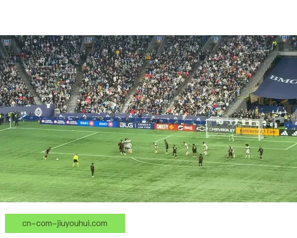 萨尔茨堡红牛遭遇两连败 榜首位置面临林茨强力威胁